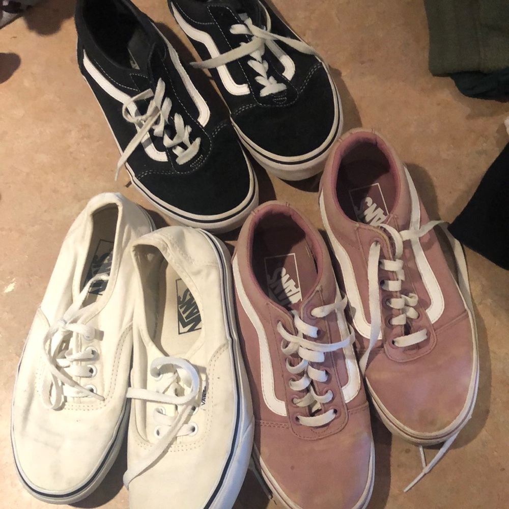 3 pair of Van’s mixed lot White-7 Black Youth 5 and Mauve size 6.